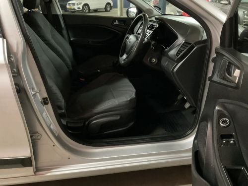 Hyundai i20 1.2 Motion in Namibia
