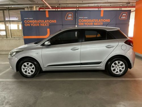 Hyundai i20 1.2 Motion in Namibia