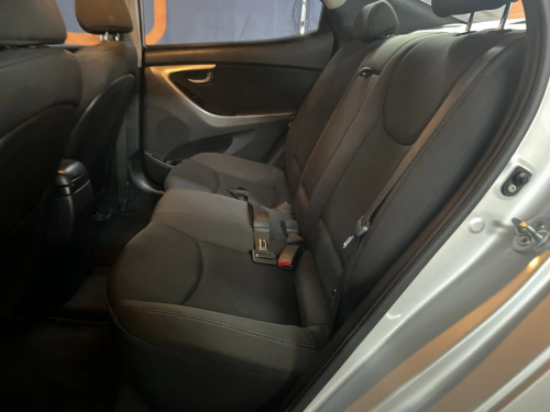 Hyundai Elantra 1.8 Gls/executive Auto in Namibia