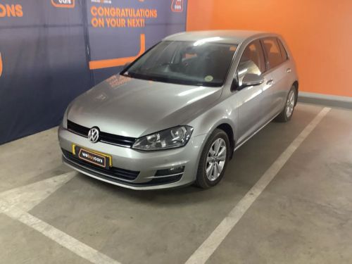 Volkswagen Volkswagen Golf 7 1.4 TSI Comfortline in Namibia