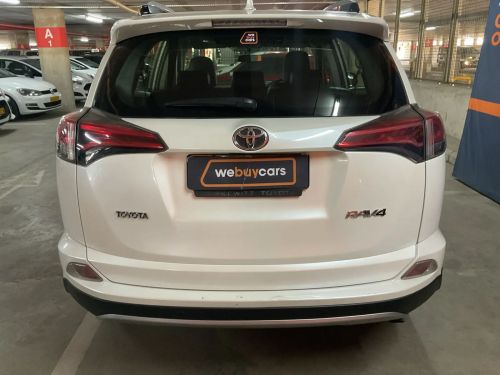 Toyota RAV 4 2.0 GX Auto in Namibia
