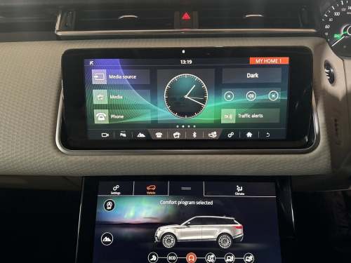 Land Rover Range Rover Velar 2.0T S (P250) in Namibia