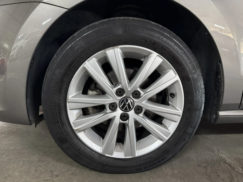 Volkswagen Polo Vivo 1.4 Comfortline (5dr) in Namibia