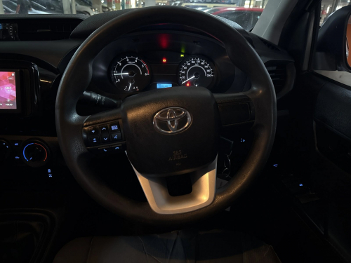 Toyota Hilux 2.4 Gd-6 RB SR Pick Up Double Cab in Namibia