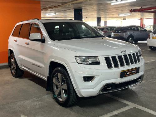 Jeep Grand Cherokee 3.6 Overland in Namibia