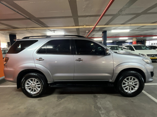 Toyota Fortuner 2.5d-4d RB in Namibia