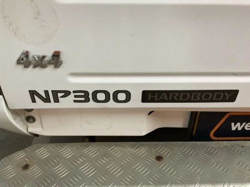 Nissan Hardbody Np300 2.5 TDI Hi-Rider Pick Up Double Cab in Namibia