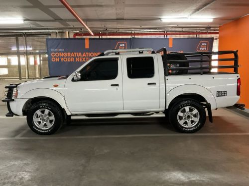 Nissan Hardbody Np300 2.5 TDI Hi-Rider Pick Up Double Cab in Namibia