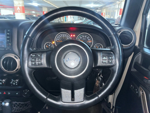Jeep Wrangler Unltd Sahara 3.6l V6 Auto in Namibia