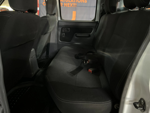 Nissan Hardbody Np300 2.5 TDI 4x4 Pick Up Double Cab in Namibia