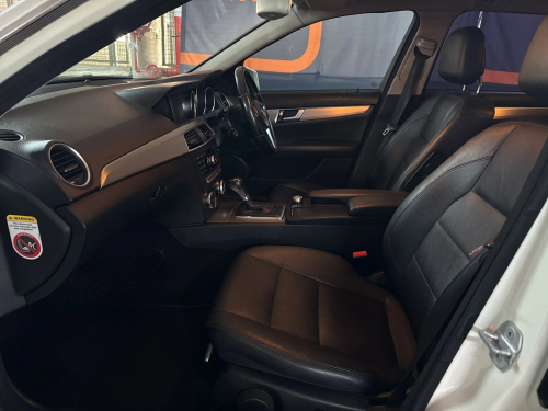 Mercedes-Benz C Class Estate C180 CGI BE Estate Avantgarde Auto in Namibia