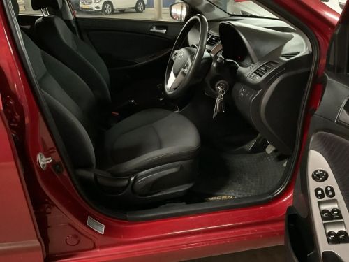 Hyundai Accent 1.6 Gls/fluid in Namibia