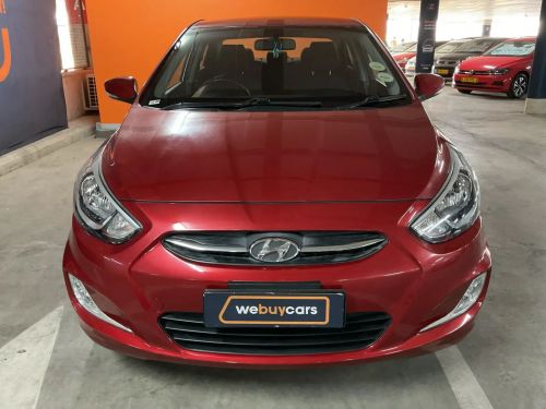 Hyundai Accent 1.6 Gls/fluid in Namibia