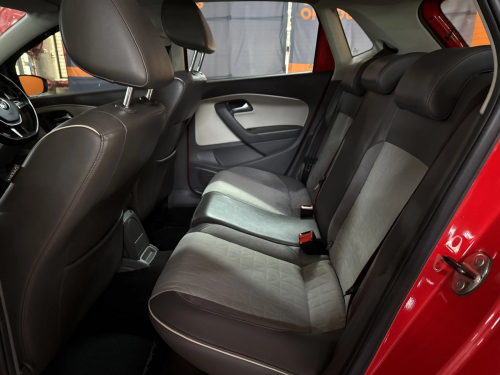 Volkswagen Polo 1.2 TSI Comfortline (66 KW) Beats Edition in Namibia