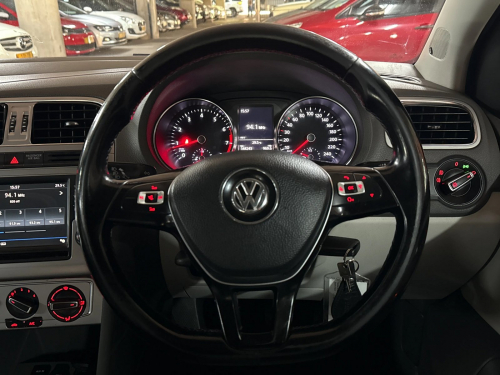 Volkswagen Polo 1.2 TSI Comfortline (66 KW) Beats Edition in Namibia