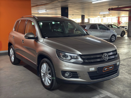 Volkswagen Tiguan 2.0 TSI Sprt-Styl 4/mot DSG in Namibia
