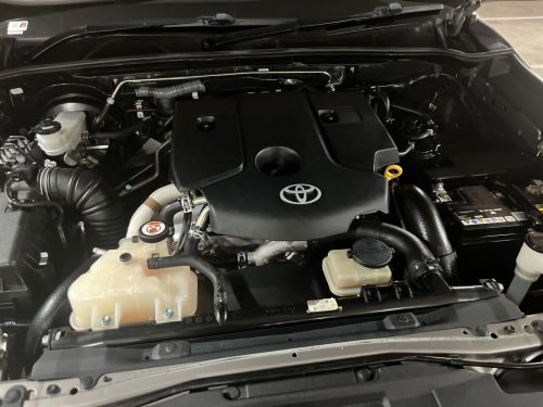 Toyota Hilux 2.8 Gd-6 RB Raider Pick Up Double Cab in Namibia