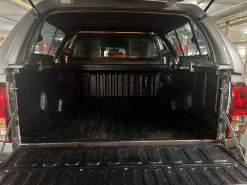Toyota Hilux 2.8 Gd-6 RB Raider Pick Up Double Cab in Namibia