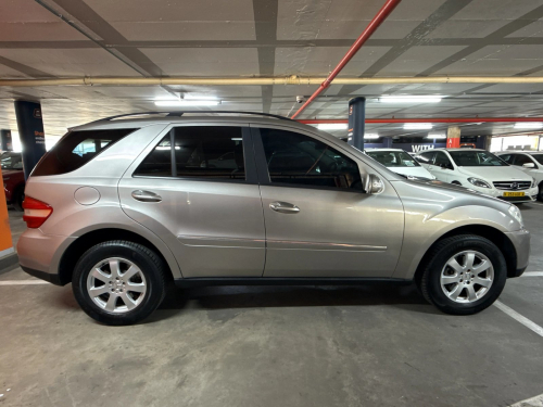 Mercedes-Benz M Class ML 350 Auto in Namibia