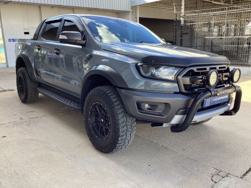 Ford Ranger Raptor in Namibia