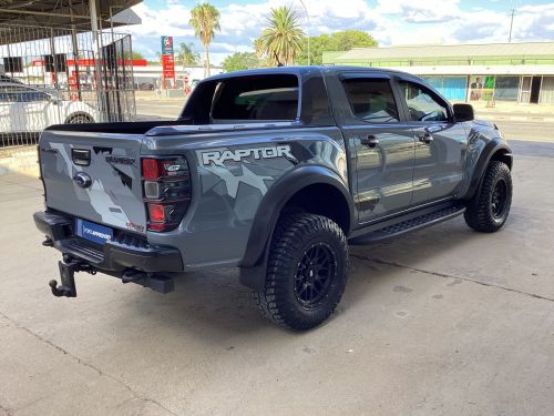 Ford Ranger Raptor in Namibia