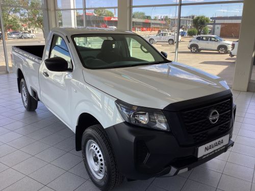 Nissan Navara XE Plus in Namibia