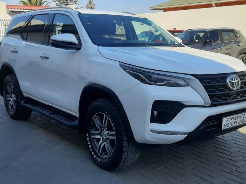 Toyota FORTUNER 2.4 GD6 4X4 AUTO in Namibia