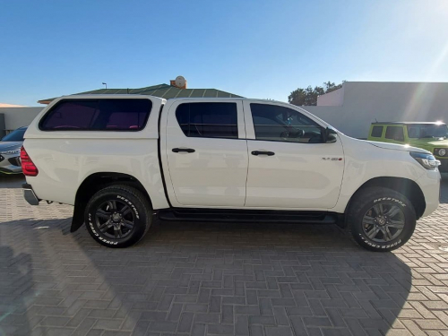 Toyota HILUX 2.4 GD6 4X4 DC MT in Namibia