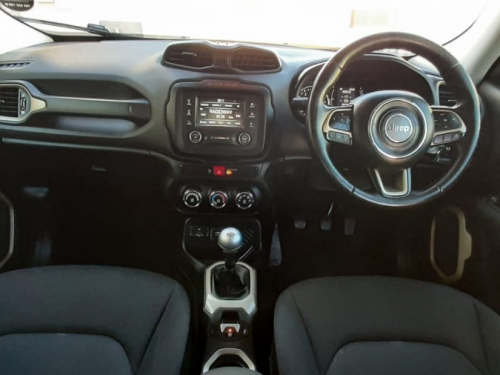 Jeep RENEGADE 1.6 E-TORQ LINGITUDE in Namibia