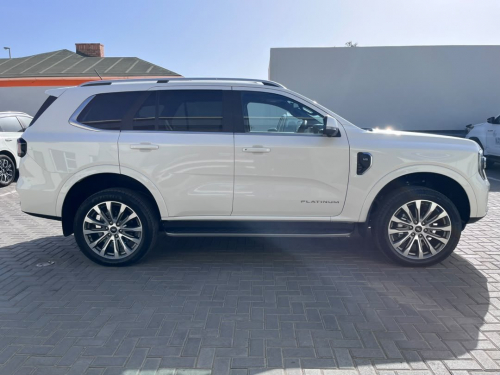 Ford EVEREST PLATINUM 3.0D V6 AWB AT in Namibia