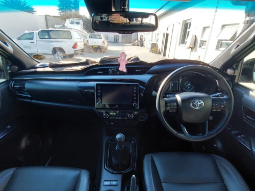 Toyota HILUX 2.8 GD6 4X4 DC M/T LEGEND RS in Namibia