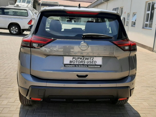 Nissan X TRAIL 2.5 VISIA CVT in Namibia