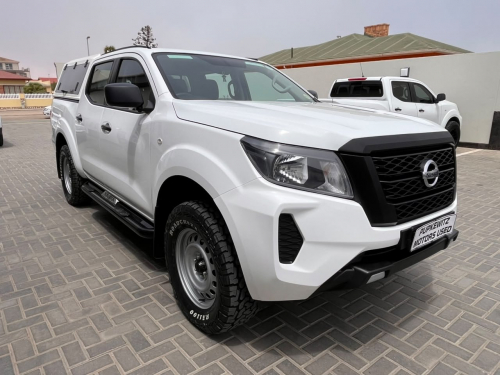 Nissan NAVARA 2.5D XE DC MT in Namibia