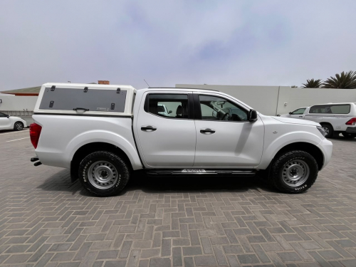 Nissan NAVARA 2.5D XE DC MT in Namibia
