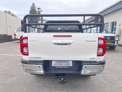 Toyota HILUX 2.8 GD6 4X4 DC A/T SRX in Namibia