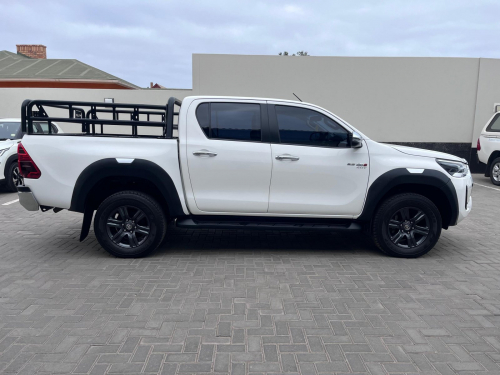 Toyota HILUX 2.8 GD6 4X4 DC A/T SRX in Namibia