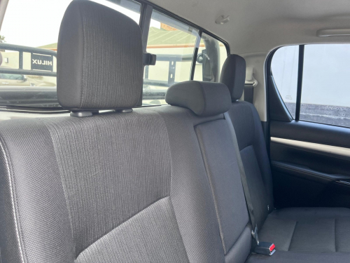 Toyota HILUX 2.8 GD6 4X4 DC A/T SRX in Namibia