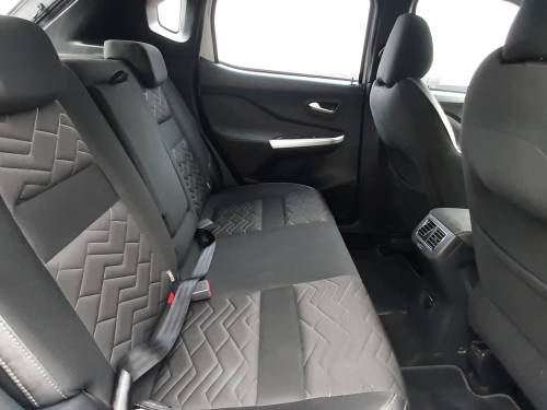 Nissan MAGNITE 1.0T ACENTA CVT in Namibia