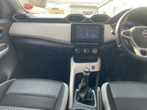 Nissan MAGNITE ACENTA 1.0T MT in Namibia