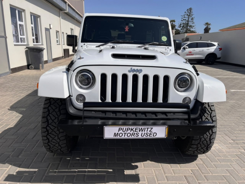 Jeep Wrangler Unltd Sahara 3.6 V6 AT in Namibia