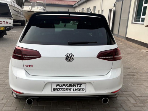 Volkswagen GOLF 7 GTI CLUB SPORT DSG in Namibia