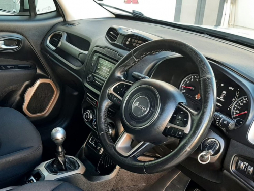 Jeep RENEGADE 1.6 E-TORQ LINGITUDE in Namibia