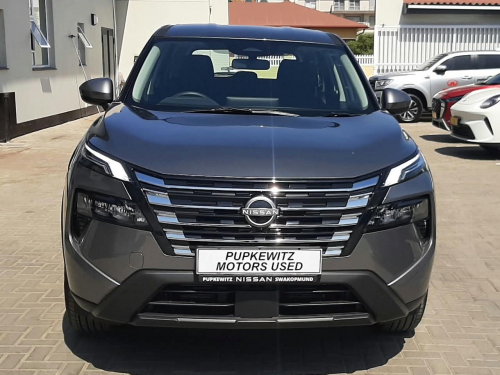 Nissan X TRAIL 2.5 VISIA CVT in Namibia