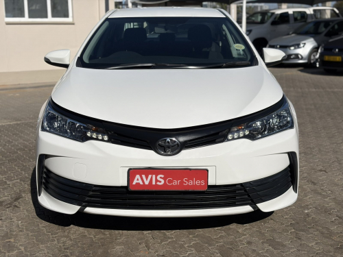 Toyota Quest 1.8 a/t in Namibia