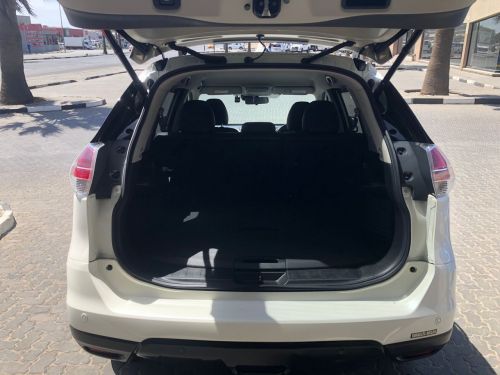Nissan X Trail 2.0 4WD in Namibia
