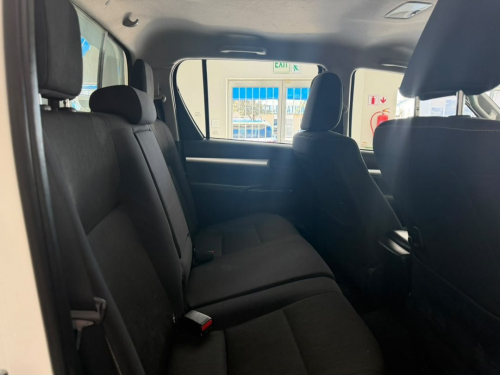 Toyota Hilux 2.4 GD6 Raider 4x4 P/U D/C A/T Diesel in Namibia