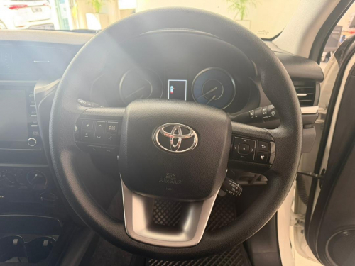 Toyota Fortuner 2.4 GD-6 4x4 A/T in Namibia