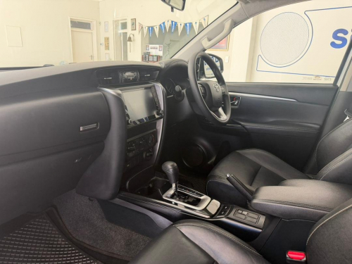 Toyota Fortuner 2.4 GD-6 4x4 A/T in Namibia