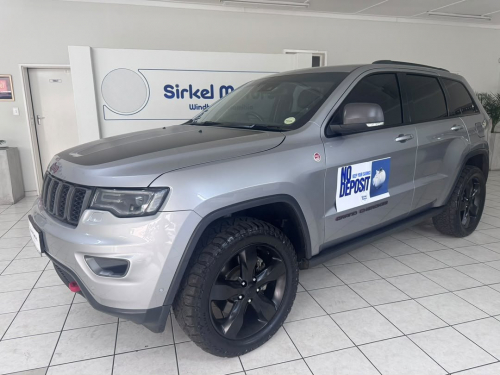 Jeep Grand Cherokee 3.0L V6 Trailhawk in Namibia
