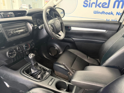 Toyota Hilux SR 2.4 GD-6 S/C P/U M/T 4x4 in Namibia